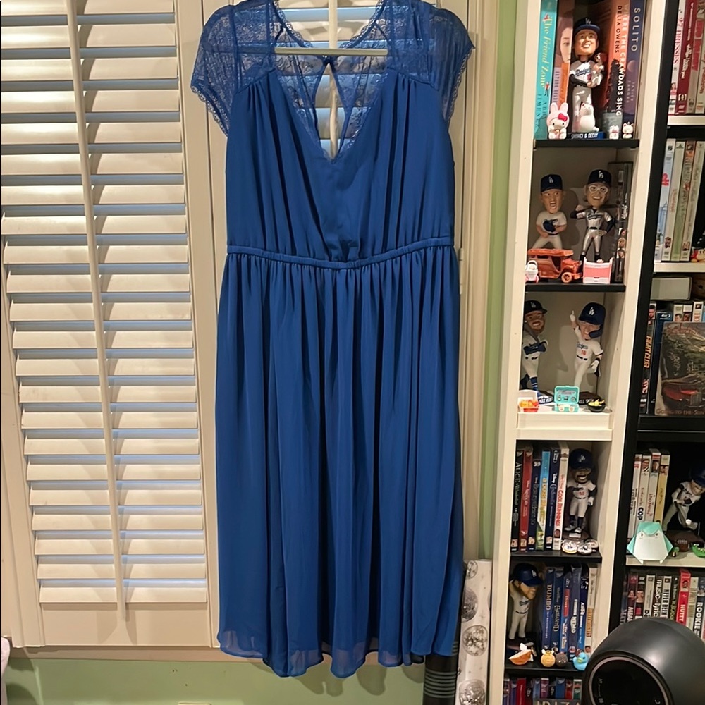 NWT Torrid Blue Flutter Sleeve V-Neck Midi Dress